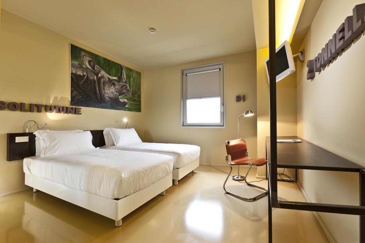 Aiden By Best Western Jhd Dunant Hotel Castiglione Delle Stiviere Eksteriør billede